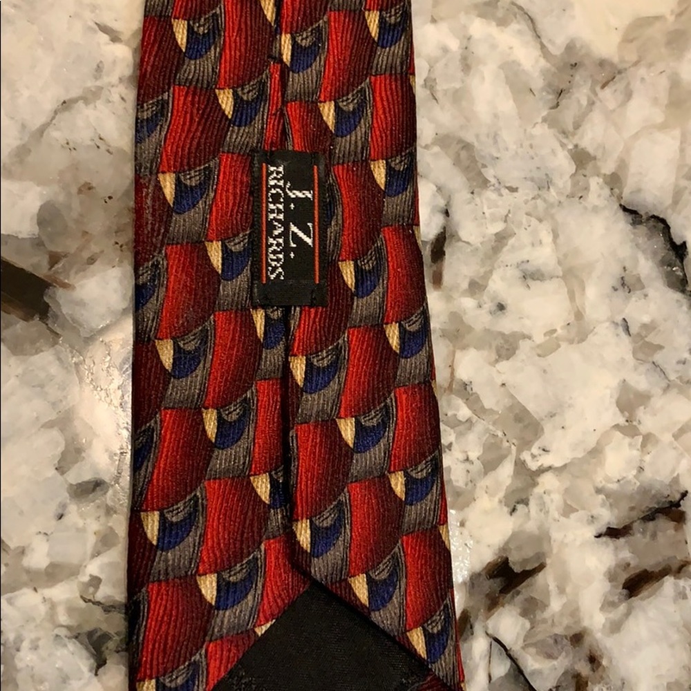 J.Z Richards tie red blue gray tan silk - Picture 7 of 16